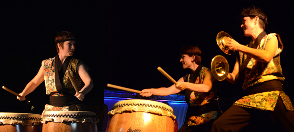 Odaiko Sonora in concert. Left to right: Nicole Levesque, Rome Hamner, Karen Falkenstrom. photo: PJ McArdle